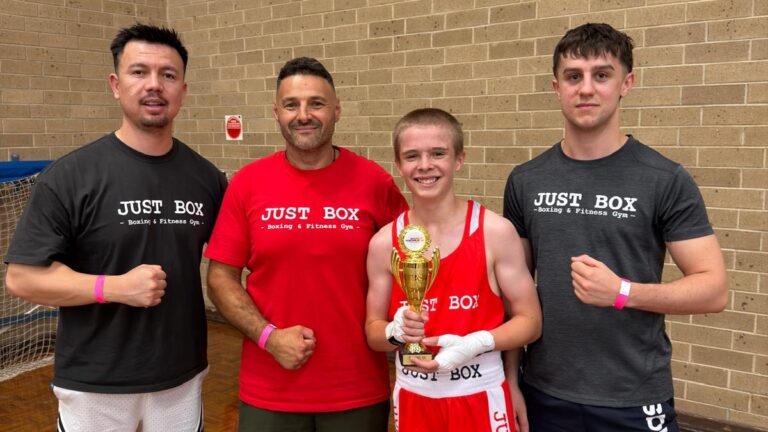 Boxing gym near Fulham SA – members training at Just Box Kidman Park Adelaide
