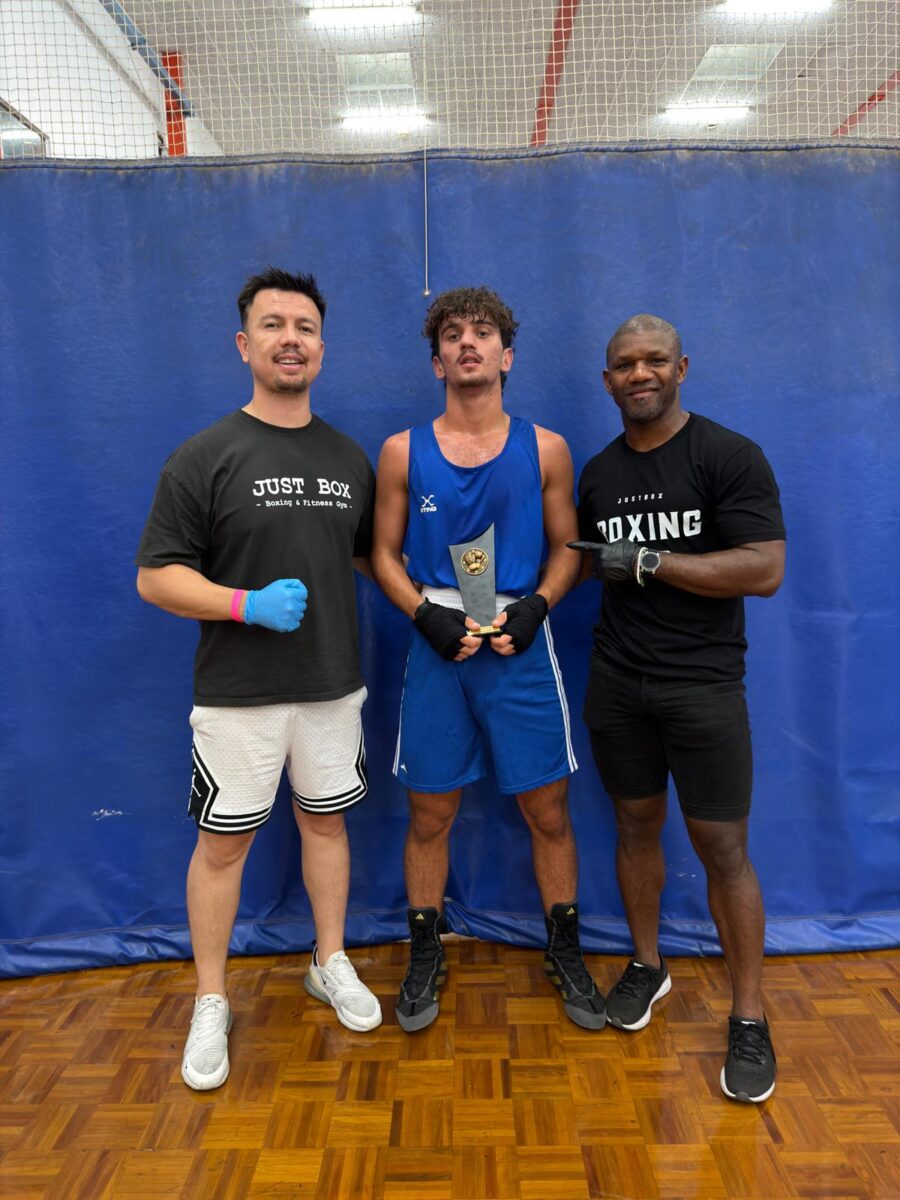 Boxing gym near Glenelg SA – members training at Just Box Adelaide