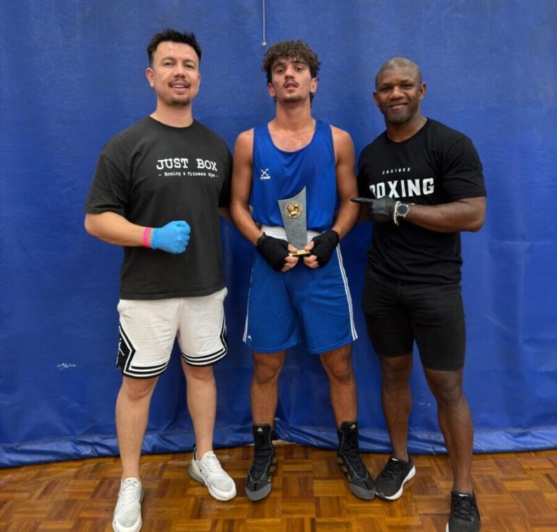 Boxing gym near Glenelg SA – members training at Just Box Adelaide